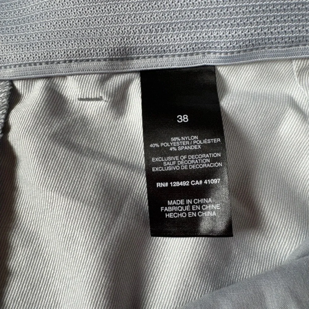 Greg Norman Mens Gray Golf Shorts Size‎ 38 Stretch 9 Inch Inseam Cargo Pocket
